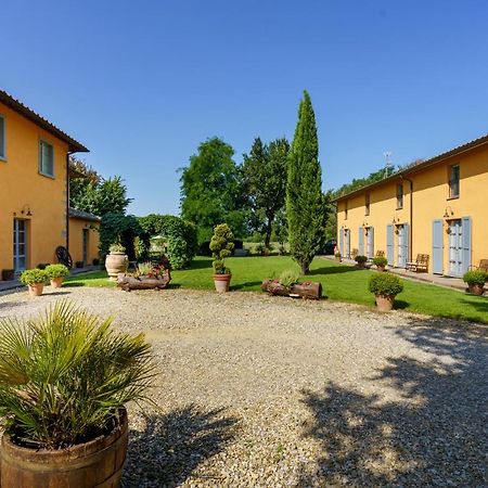 La Scuderia Casa Vacanze Guest House อาเรซโซ ภายนอก รูปภาพ