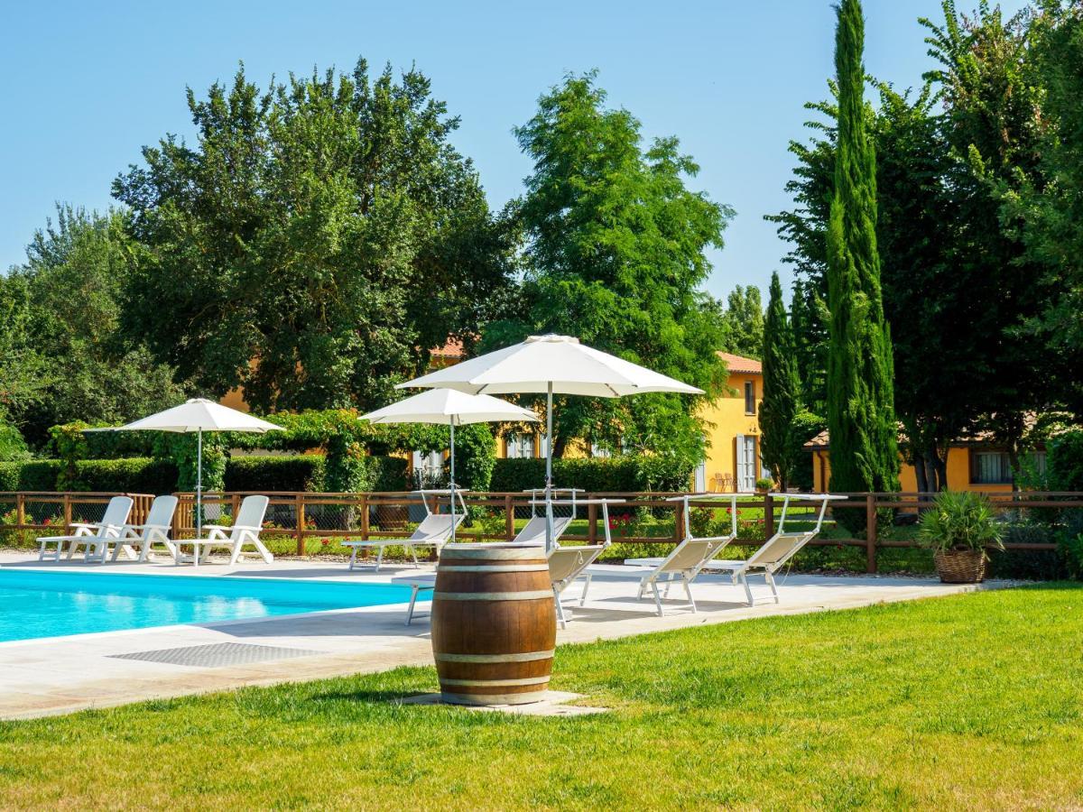 La Scuderia Casa Vacanze Guest House อาเรซโซ ภายนอก รูปภาพ