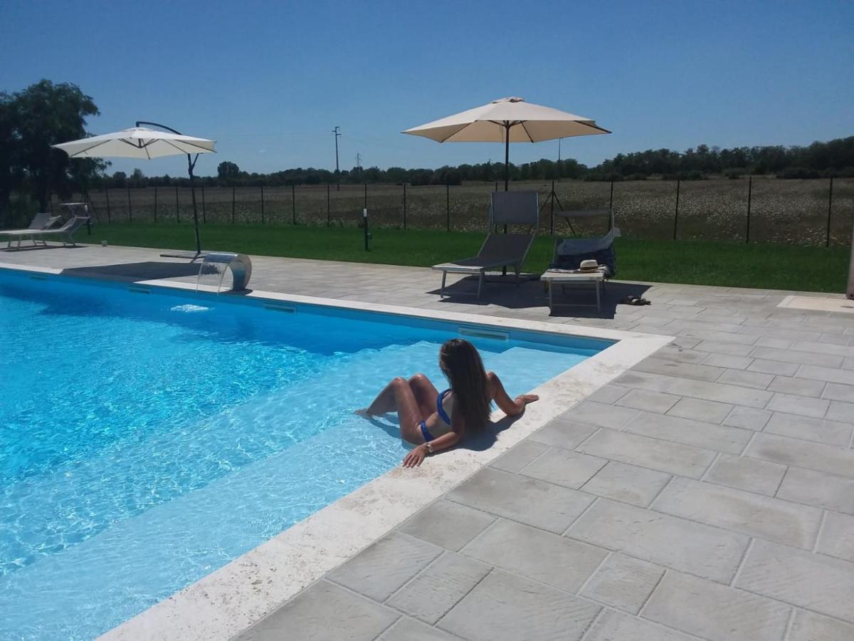 La Scuderia Casa Vacanze Guest House อาเรซโซ ภายนอก รูปภาพ